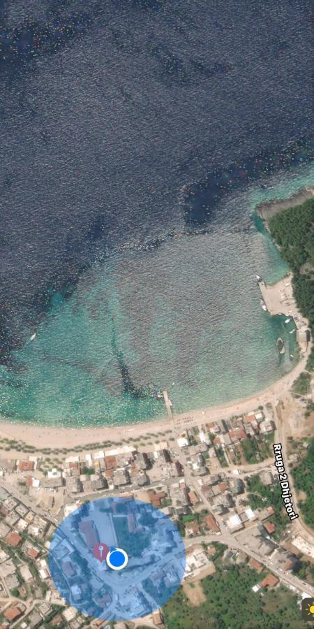 88 Apartment Himare Buitenkant foto