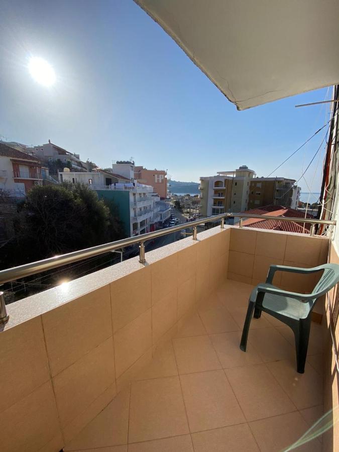 88 Apartment Himare Buitenkant foto
